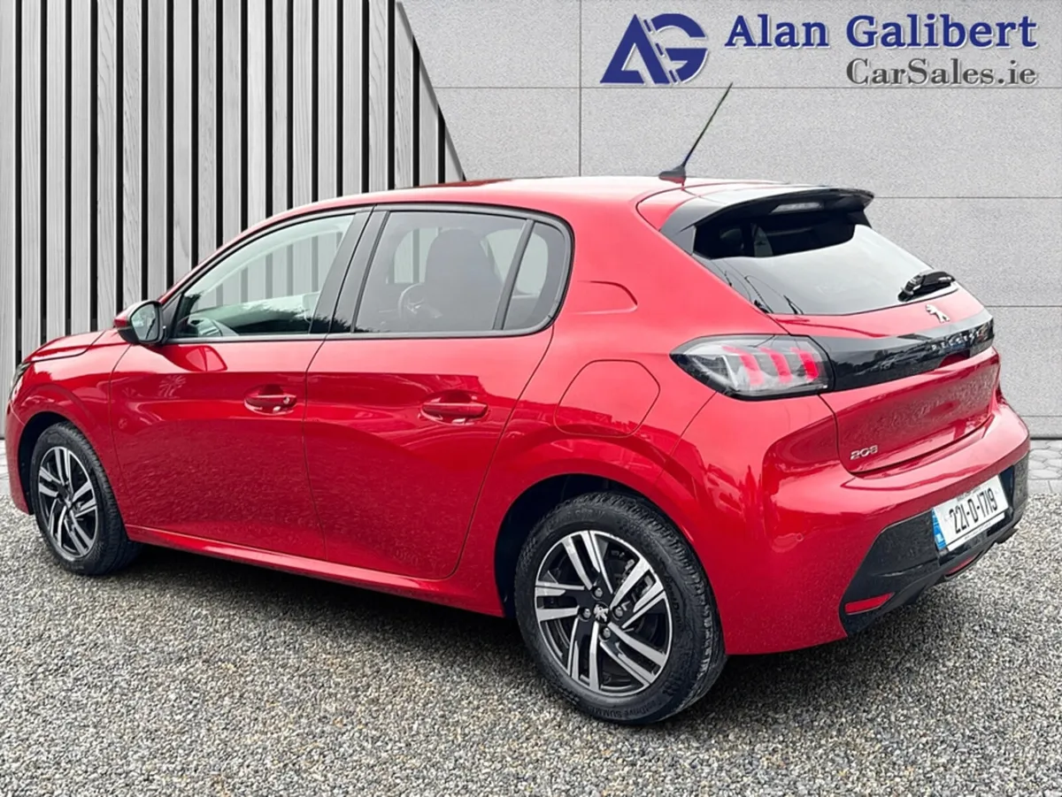Peugeot 208 ALLURE PACK 1.2 Petrol €76 PW - Image 2