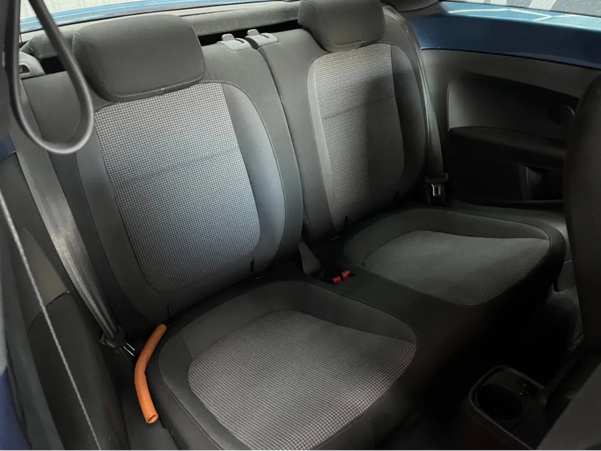 Volkswagen Beetle €13950! 2016 VW BEETLE 1.2 AUTOM - Image 4