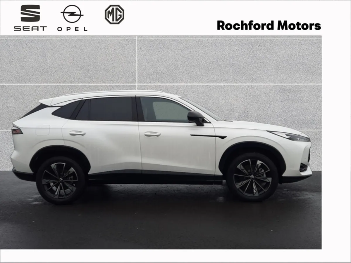 MG HS Exclusive - Self Charging Hybrid ***€2500 Tr - Image 3