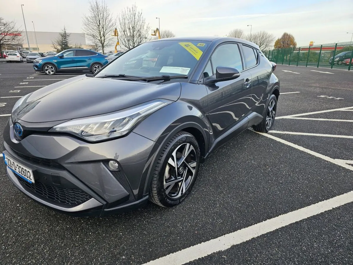 Toyota C-HR HYBRID SPORT MODEL, AUTOMATIC, LOW MIL - Image 4