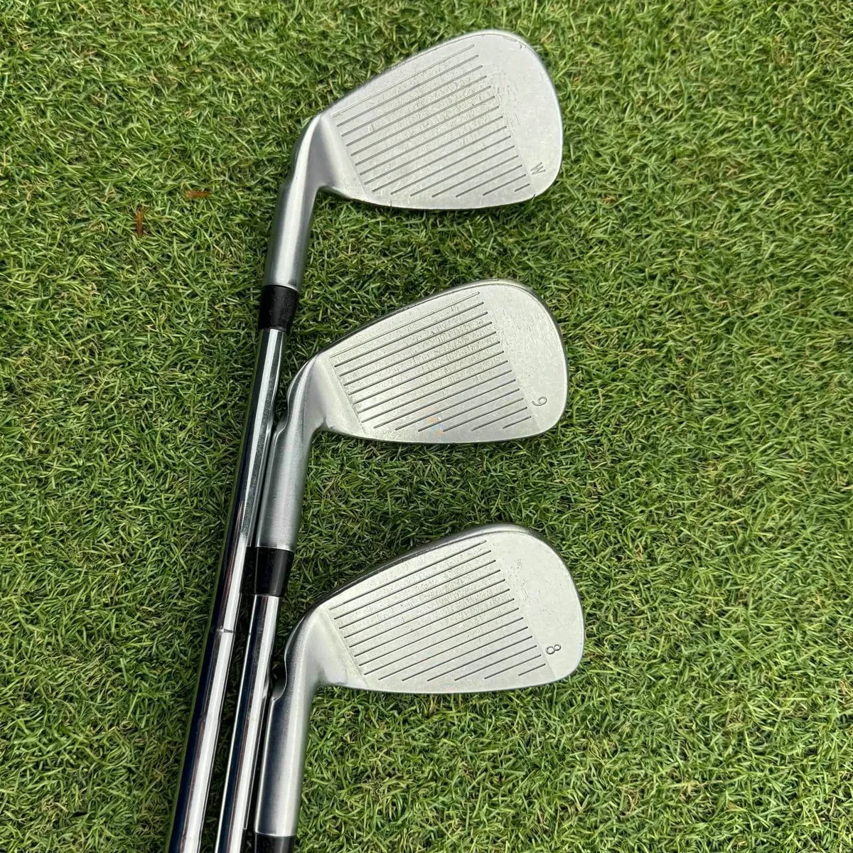 Ping i25 Irons / 4-Pw / CFS Stiff / Blue Dot - Image 4