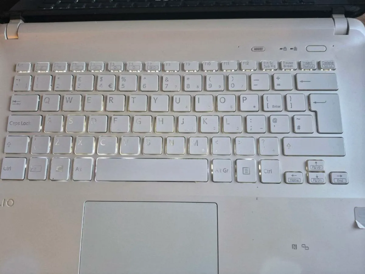 UPDATES NEEDED SONY VAIO 15.6" Touchscreeni7-3537U - Image 4