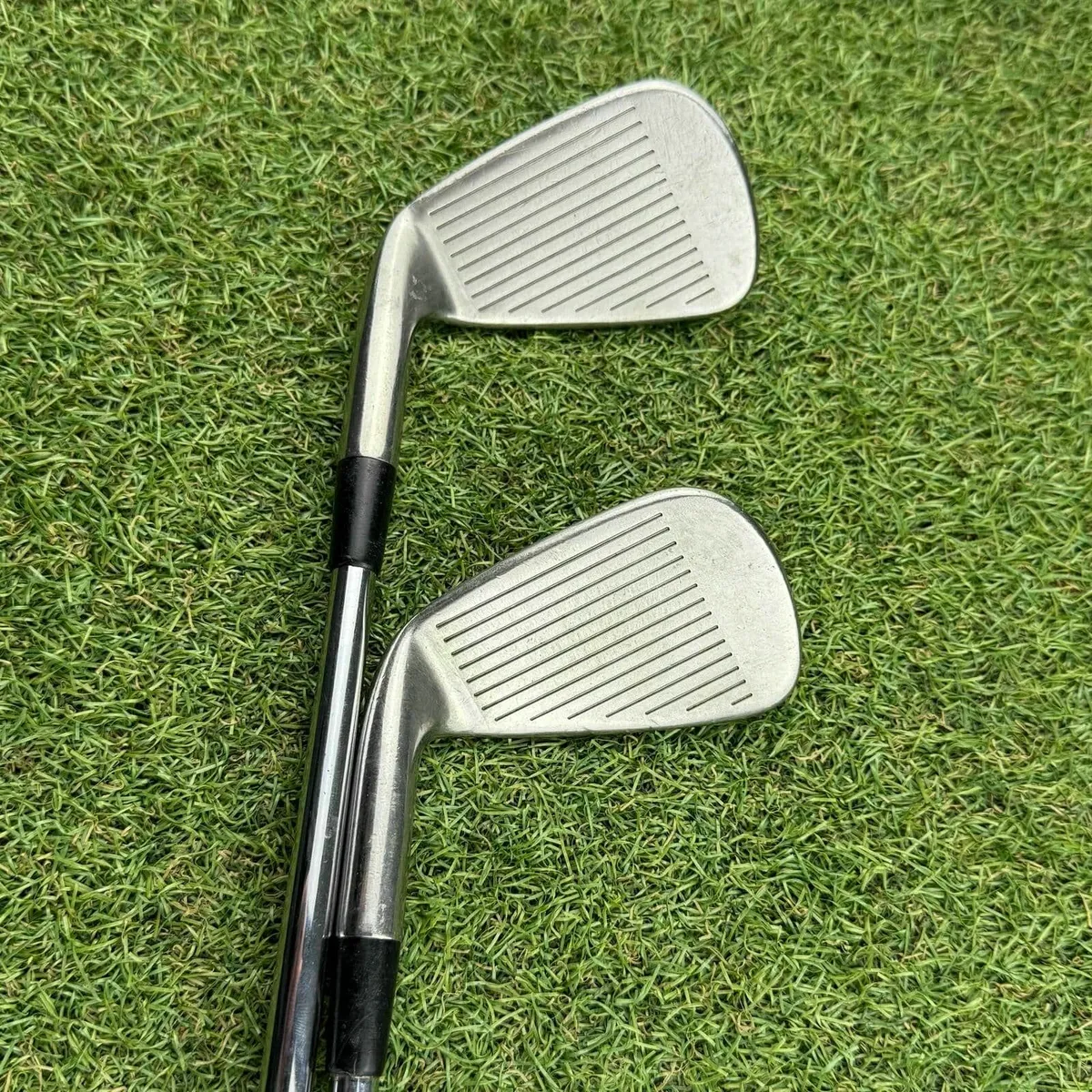 Cleveland CG Red Irons / 7-Pw / Dynamic Gold Stiff - Image 4