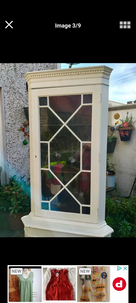 Antique Mahogany corner cabinet, with glass and do - Image 3