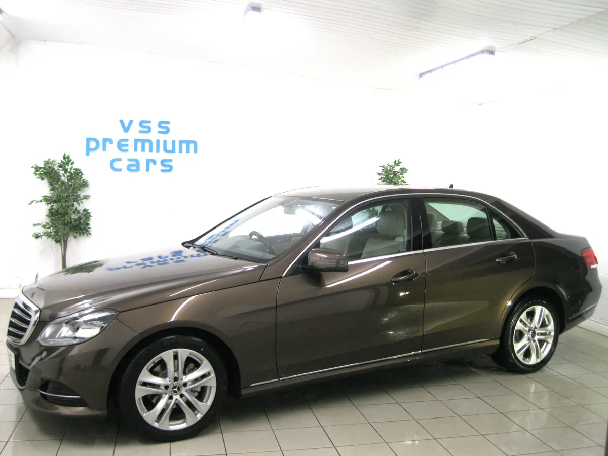 HI SPEC "EXCLUSIVE"! NEW TYRES! SERVICED! LIKE NEW - Image 2