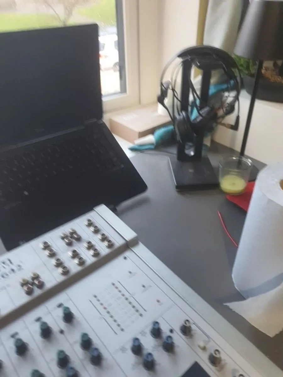 14 Channel Stereo mixer - Image 3