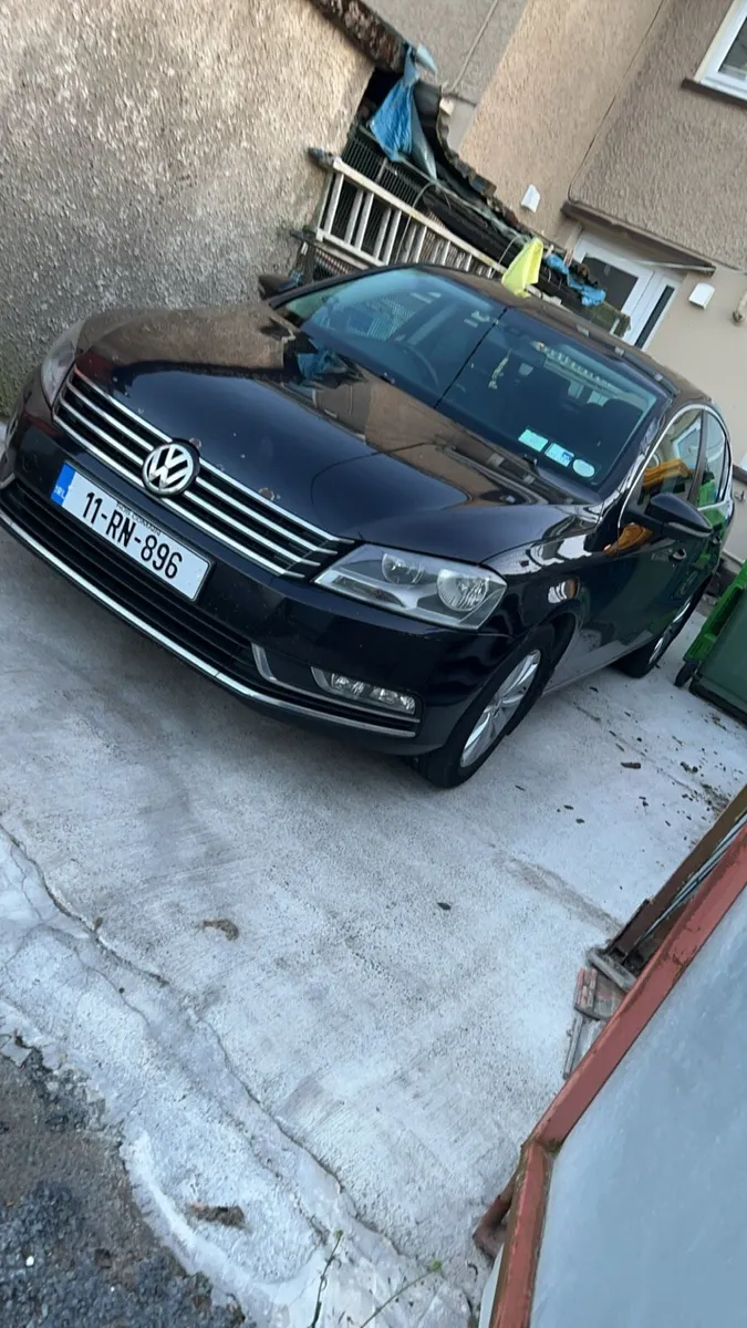 2011 VW Passat - Image 1
