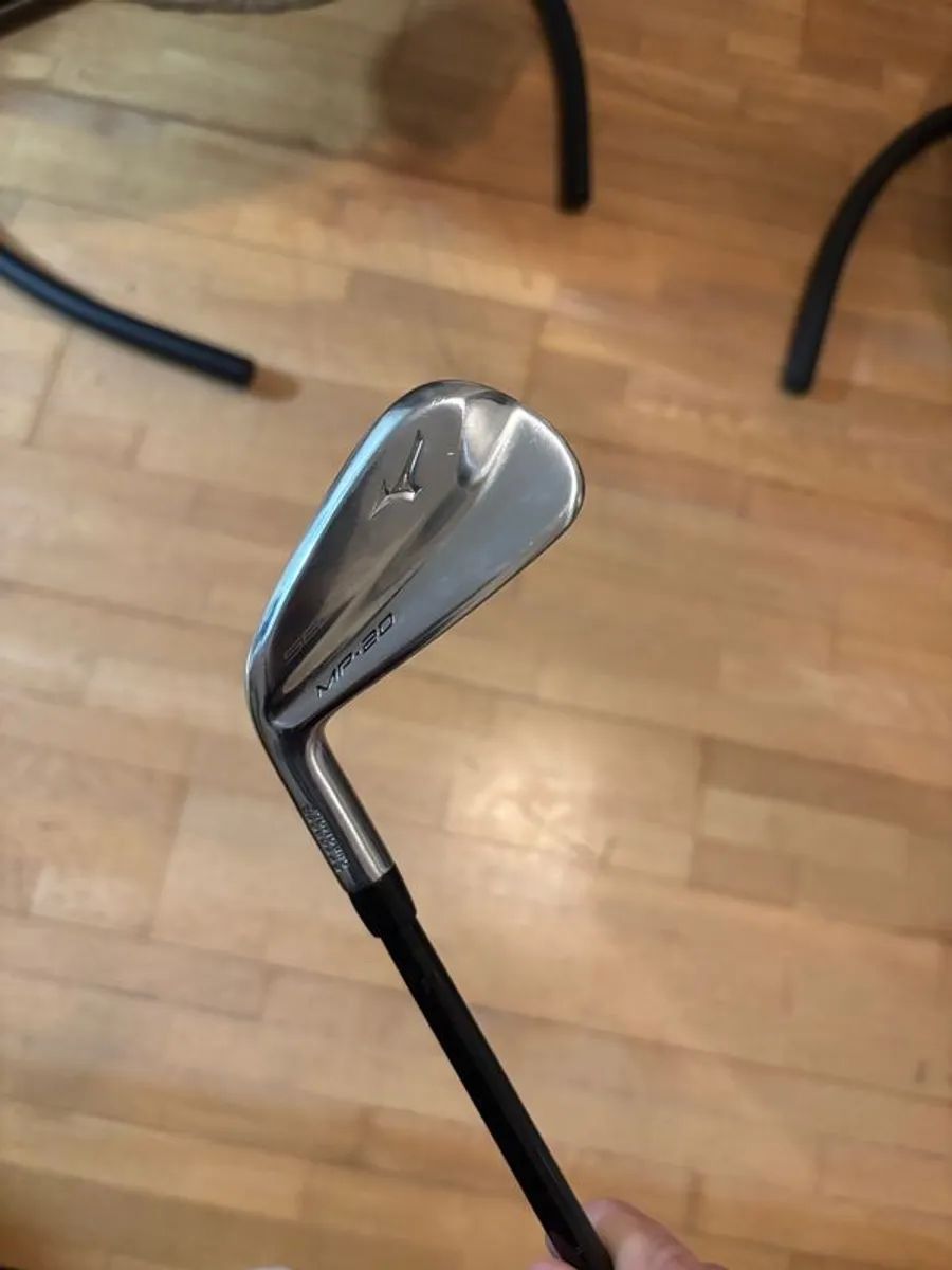 Mizuno mp20 4 iron - Image 1