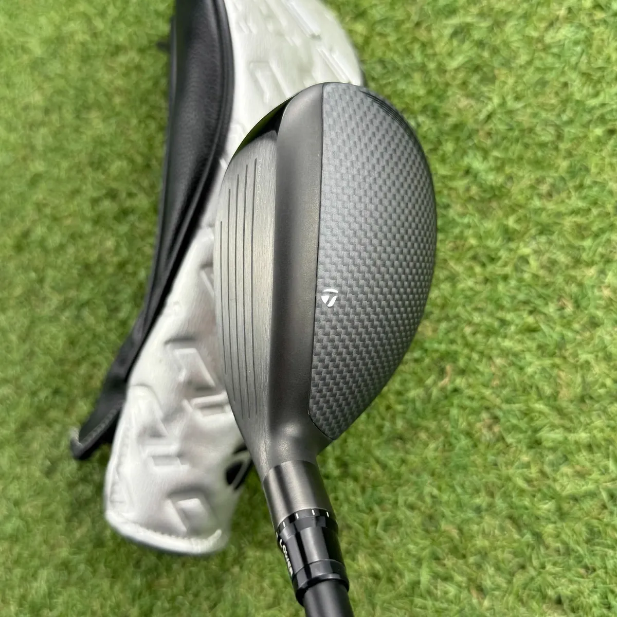 Taylormade Qi35 Hybrid / #3 19° / Stiff - Image 4