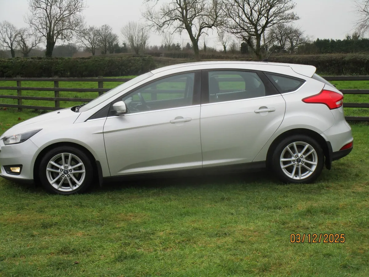 2015 FORD FOCUS 1.0 ZETEC ## FULL FORD HISTORY ## - Image 4