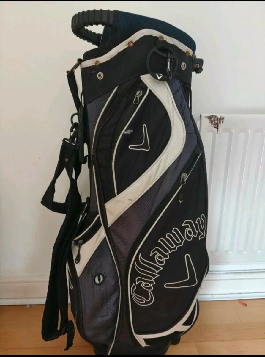 Wilson Staff Irons & Golf Bag - Image 4