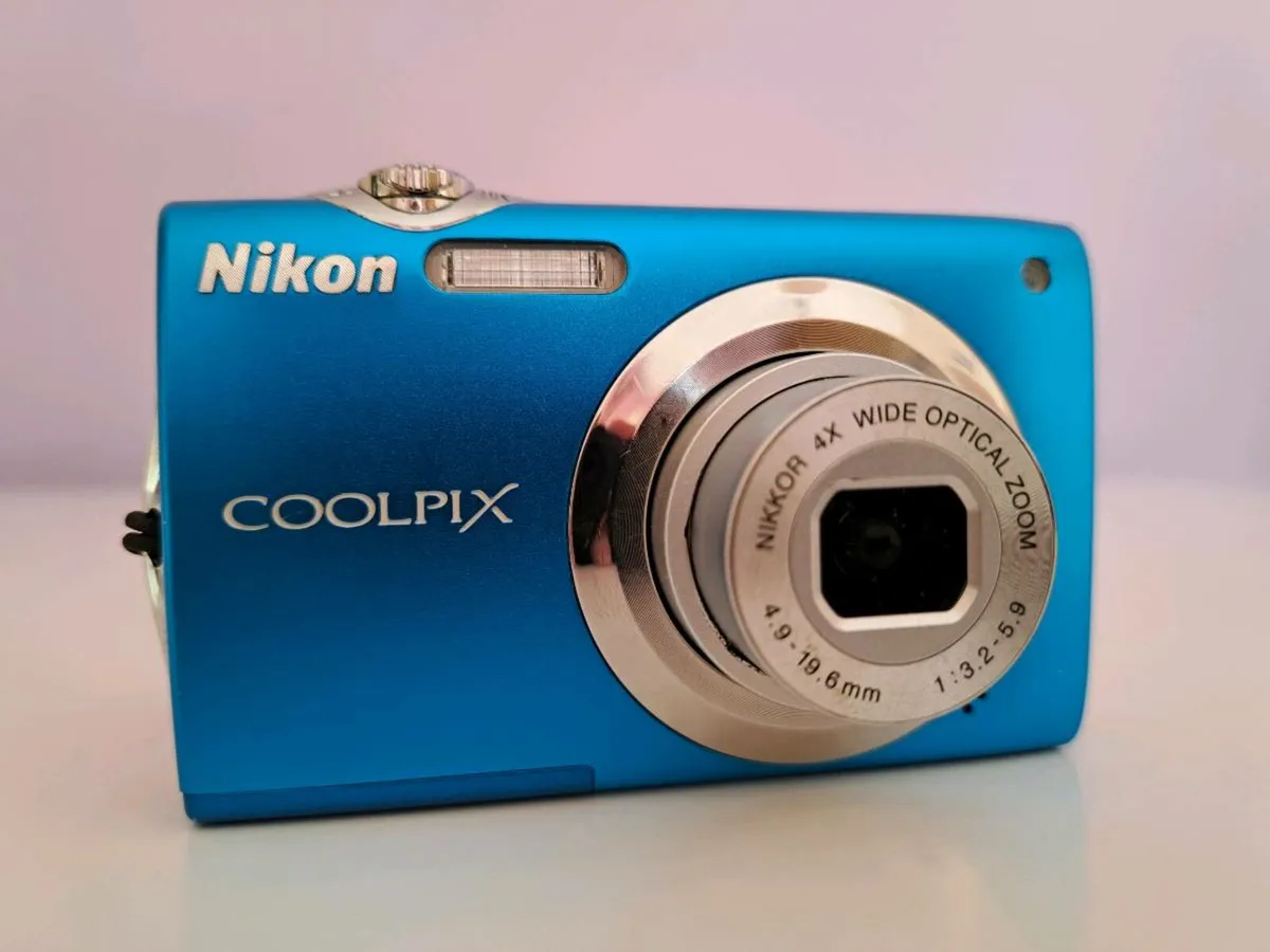 Nikon Coolpix s3000 - Image 2