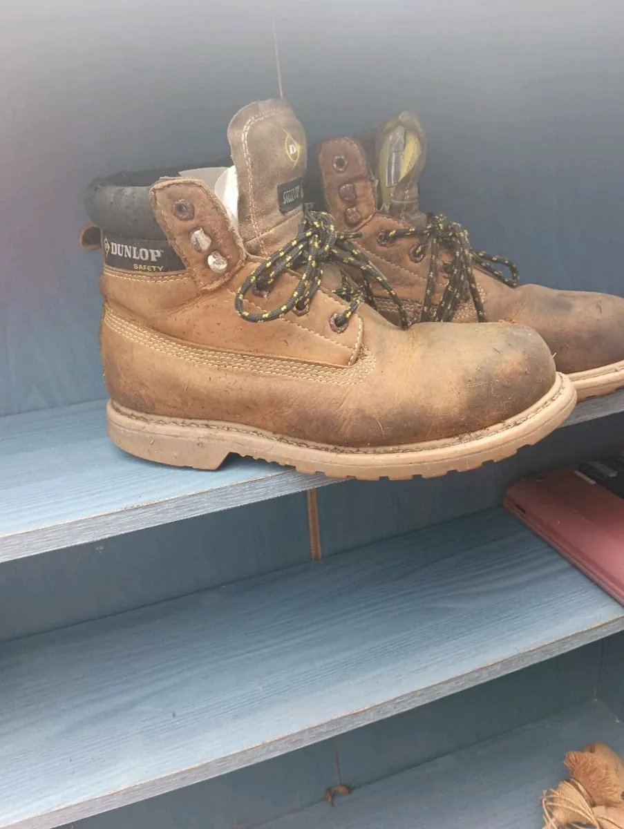 Work boots,Size 8 half 5 euro steel toe bargain - Image 1
