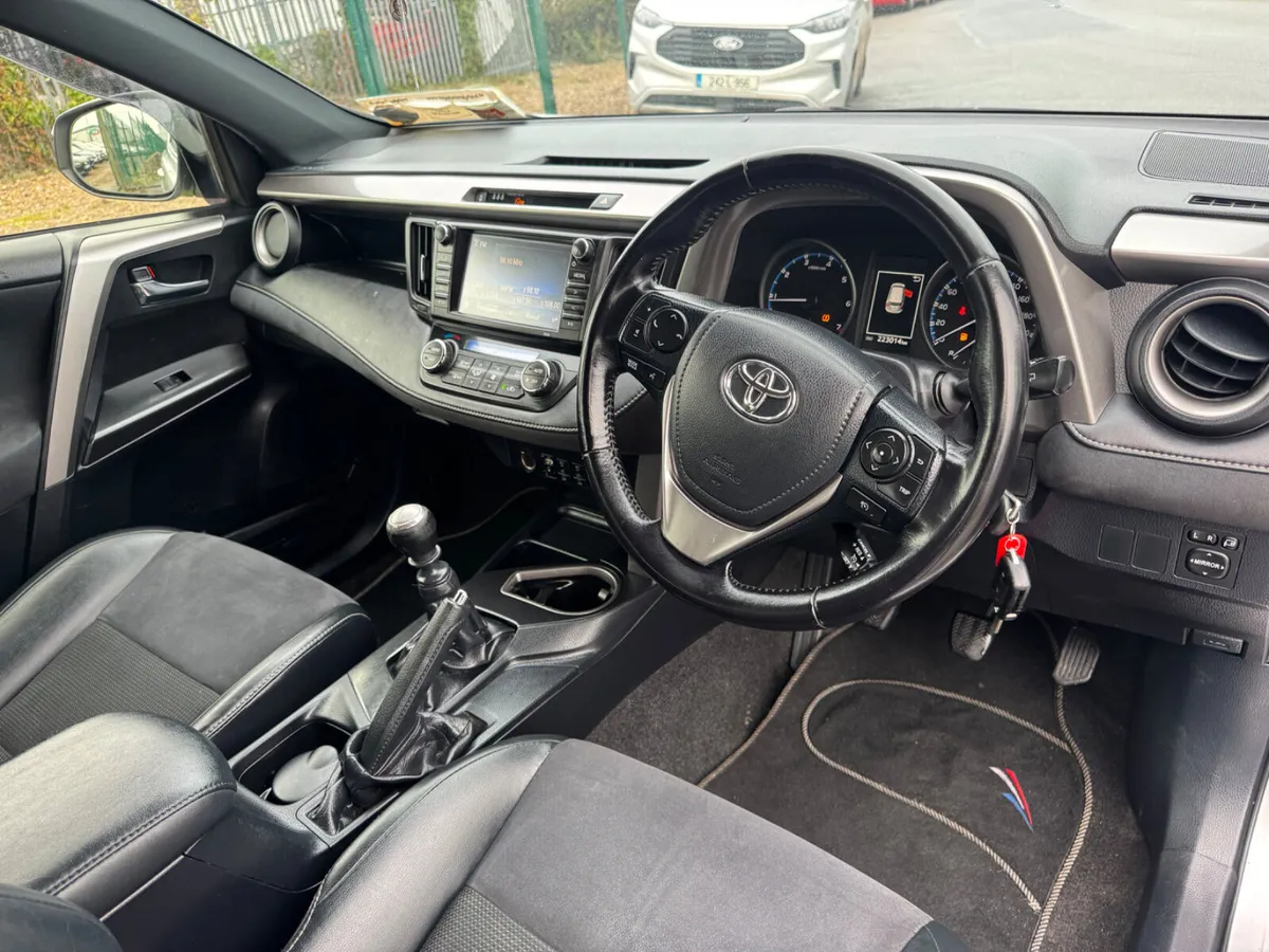 Toyota RAV4 2016 Luna Sport - Image 3