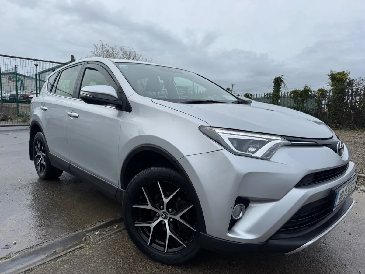 Toyota RAV4 2016 Luna Sport - Image 1