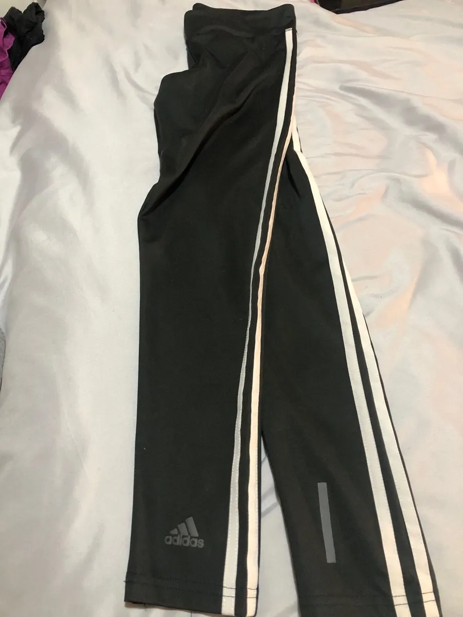 Ladies adidas leggings size M €10 - Image 4