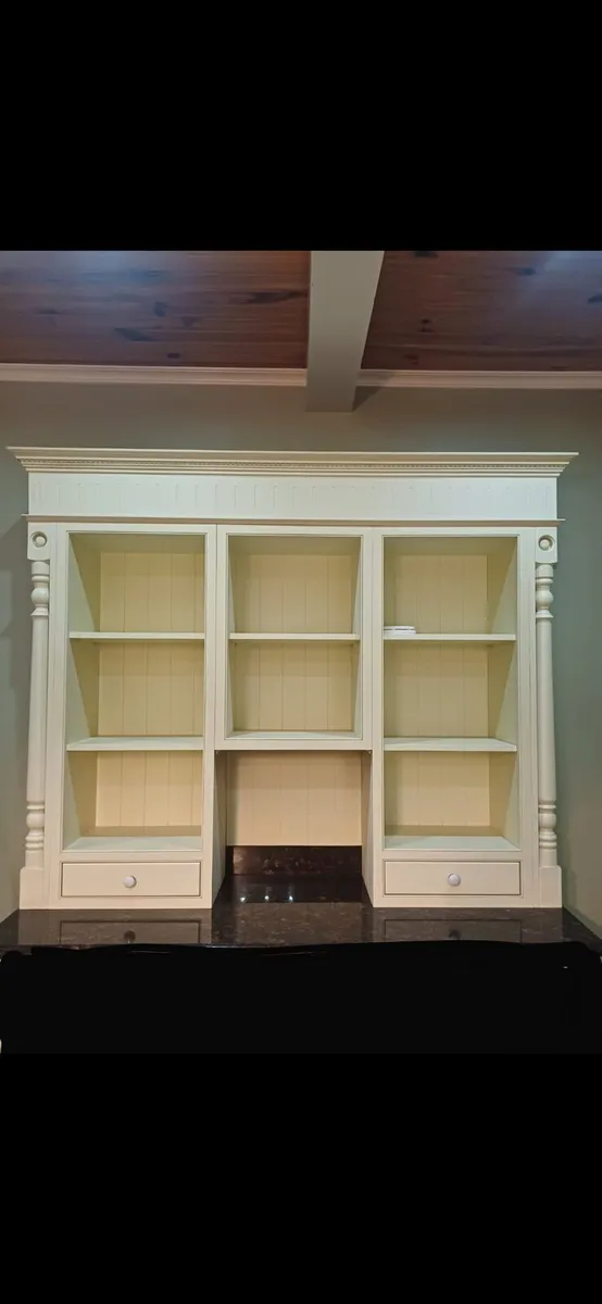 Free kitchen Display cabinet