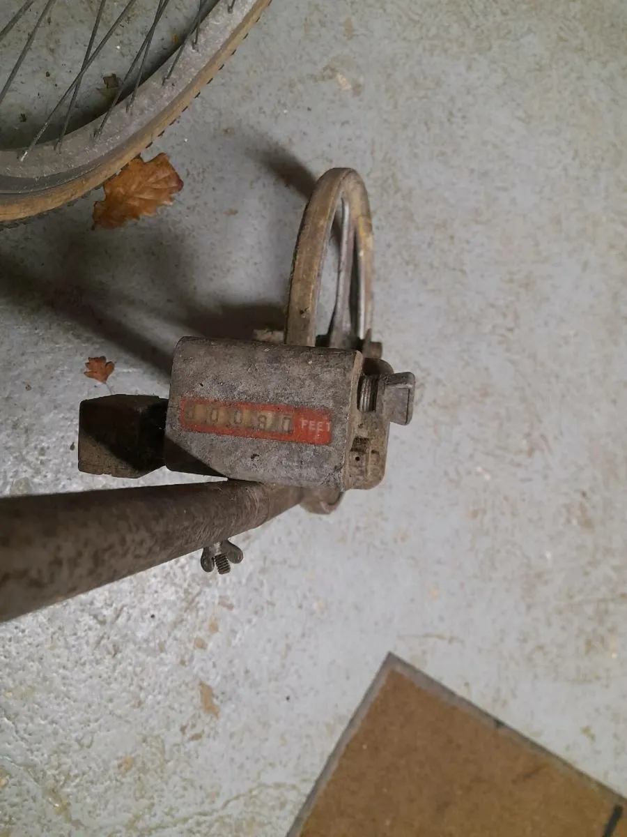 Vintage measuring wheel - Image 3