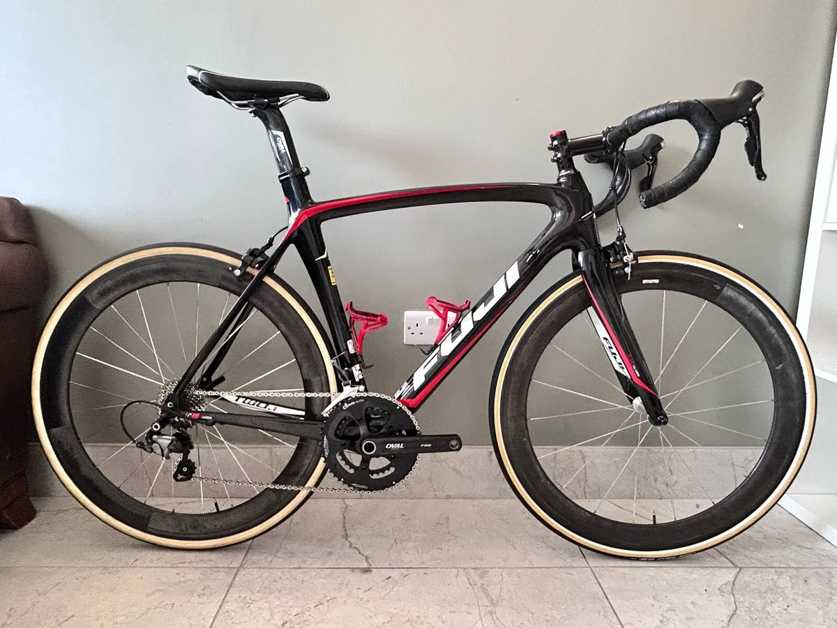 Fuji TWO.1 road bike - Image 1