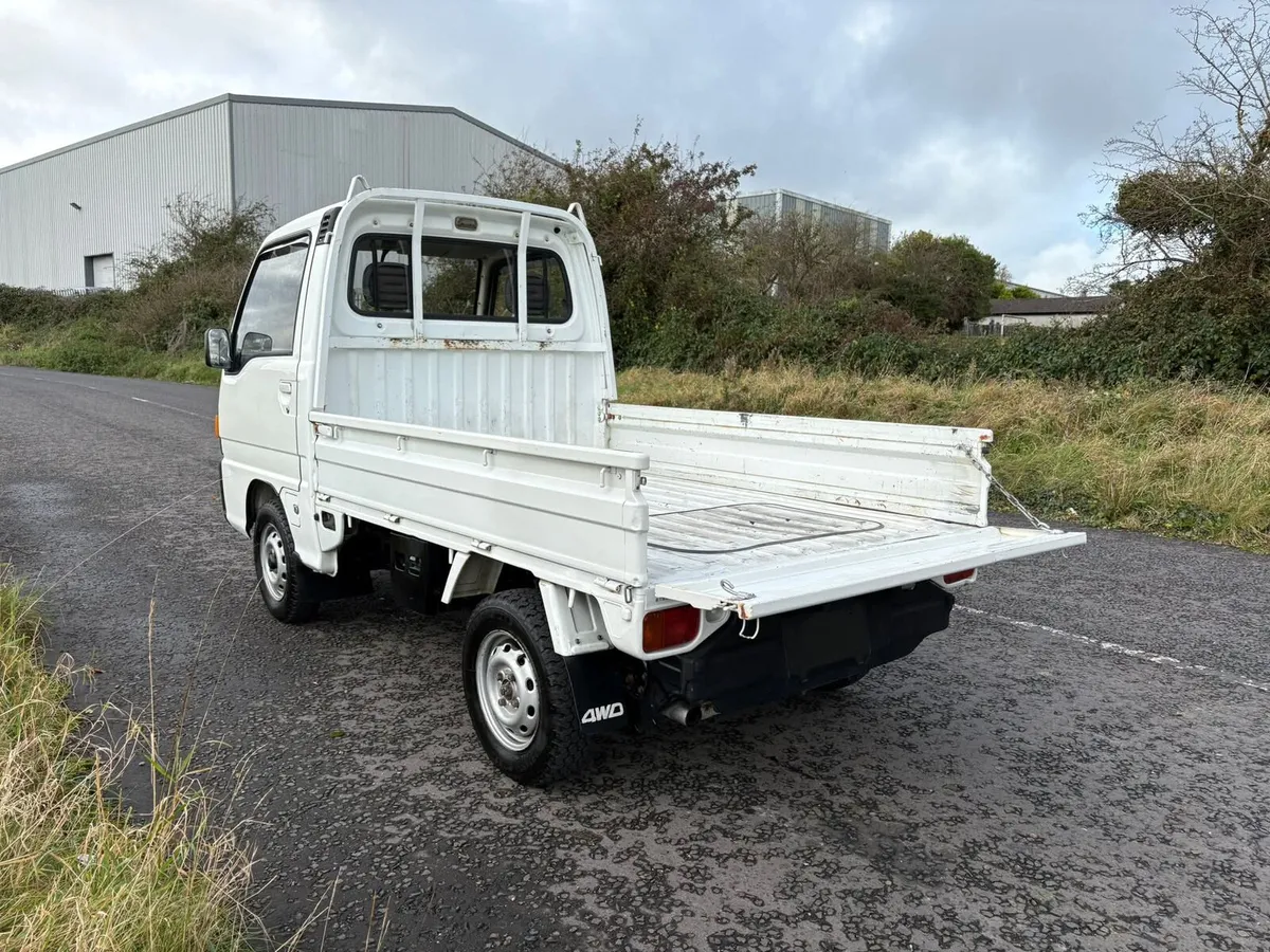 Subaru Sambar Super Deluxe 4WD Supercharged - Image 2