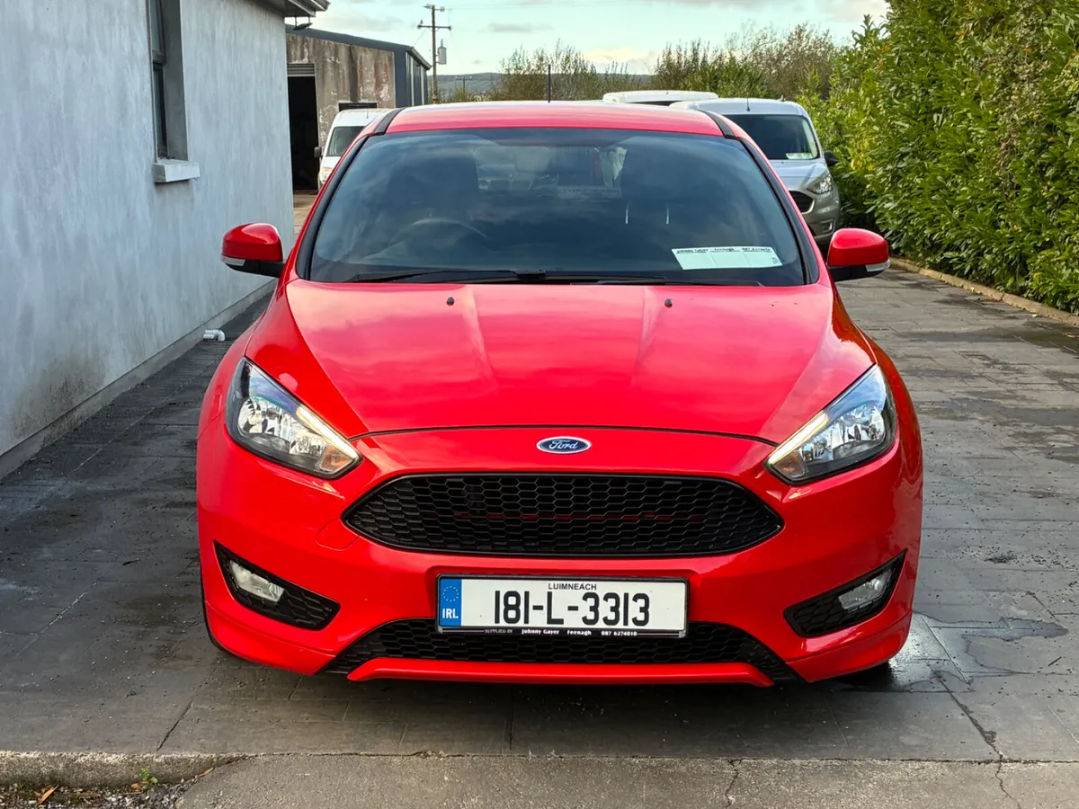 Ford Focus 2018 - Image 2