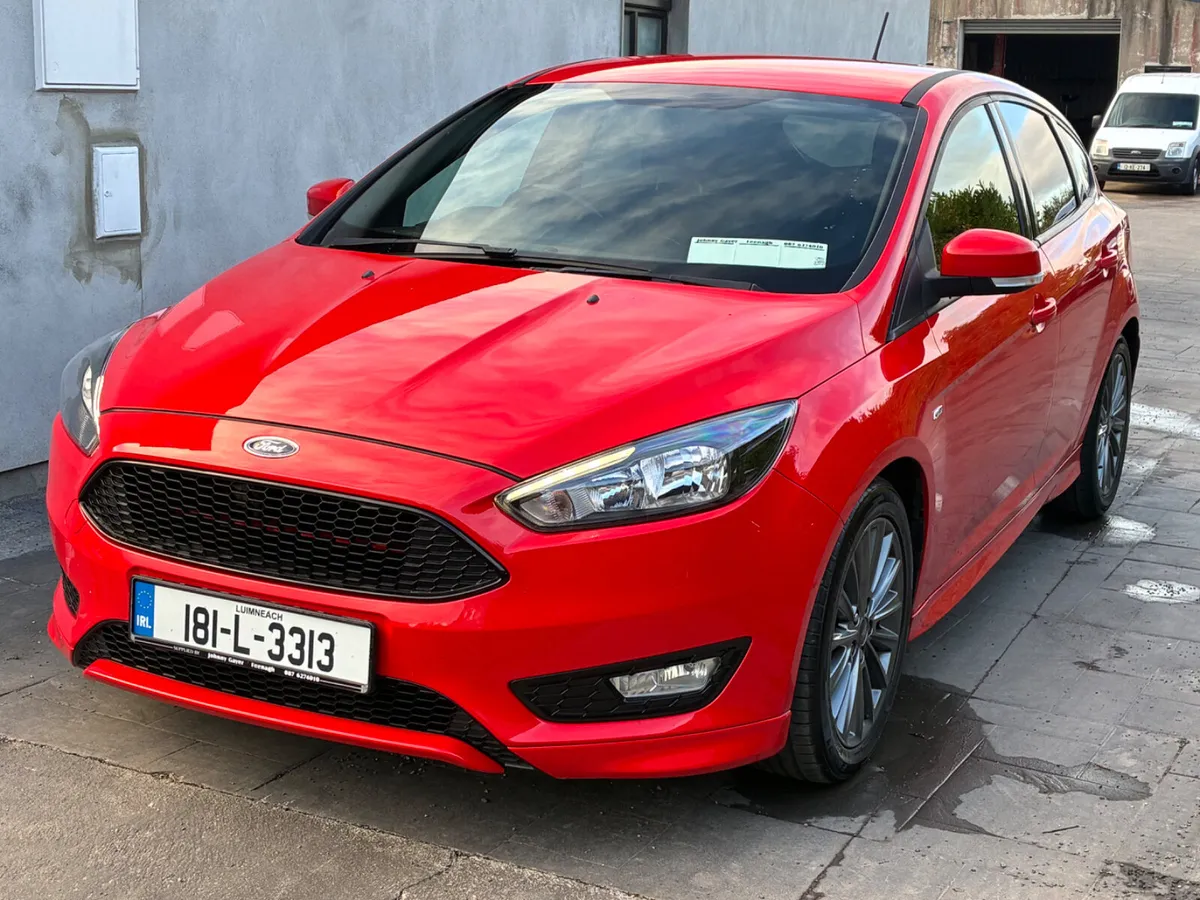 Ford Focus 2018 - Image 3