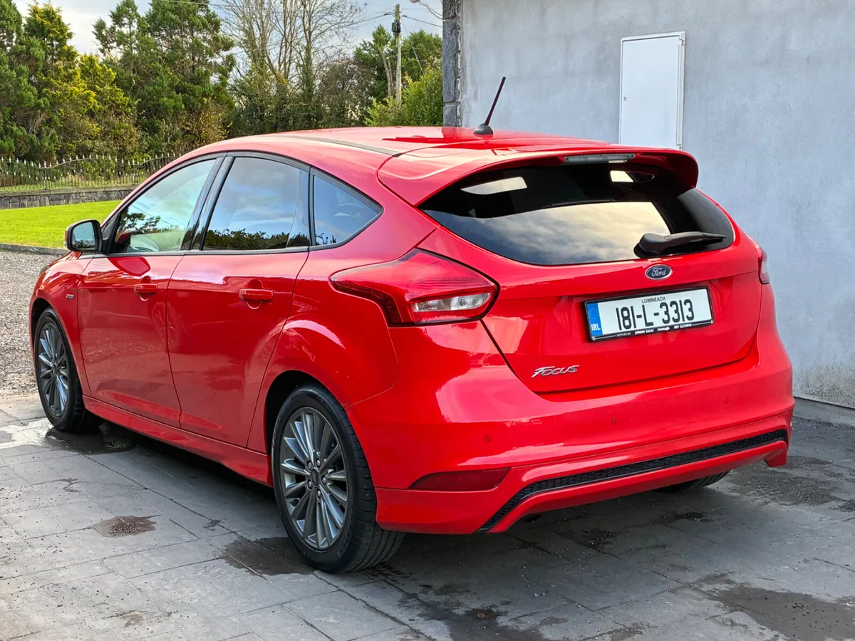 Ford Focus 2018 - Image 4