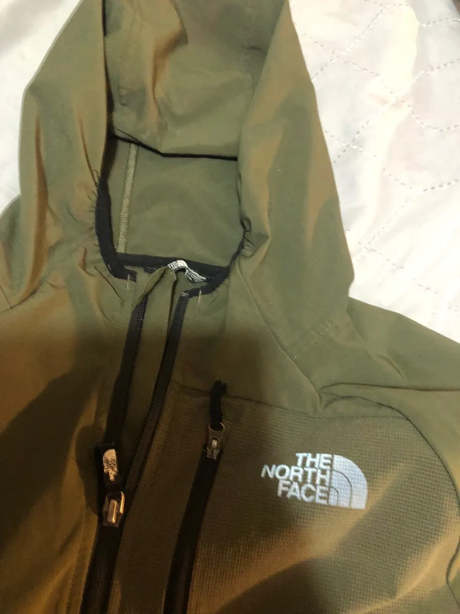 Boys northface tracksuit size XxL €40 - Image 4