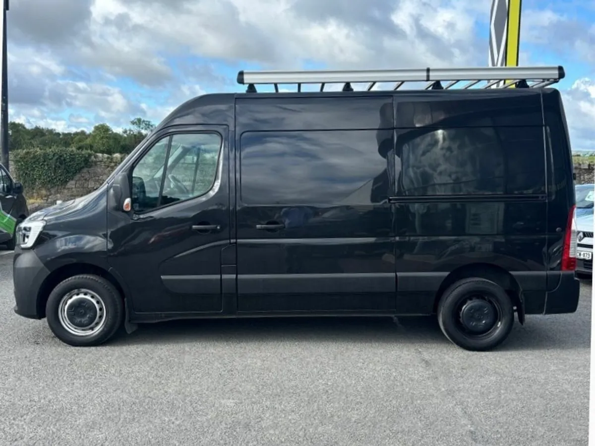 Renault Master MWB 150BHP (Ex vat price displayed) - Image 4