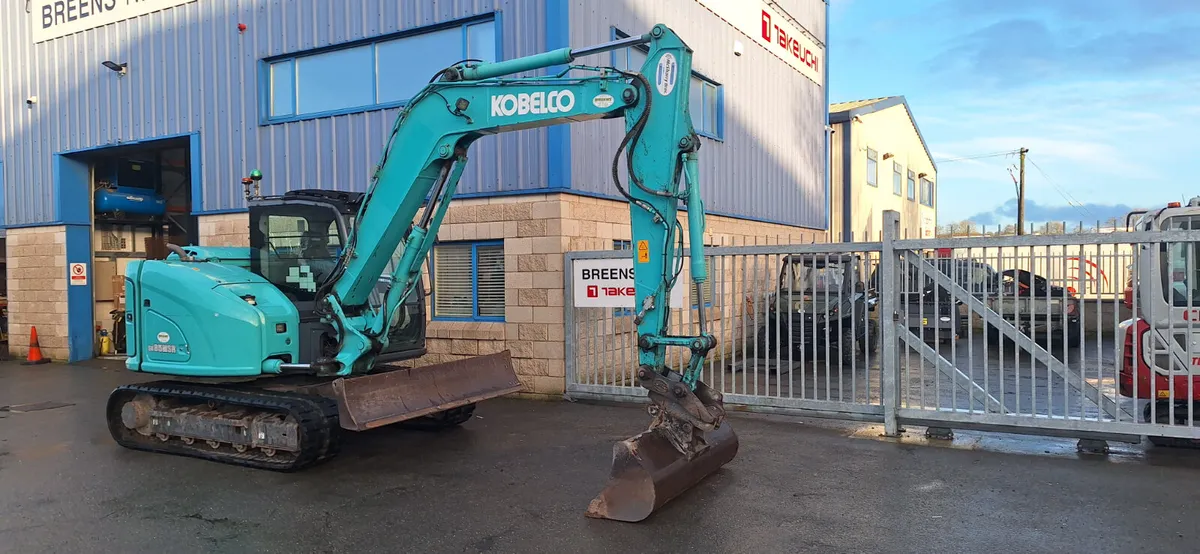 Kobelco SR85-7 - Image 1