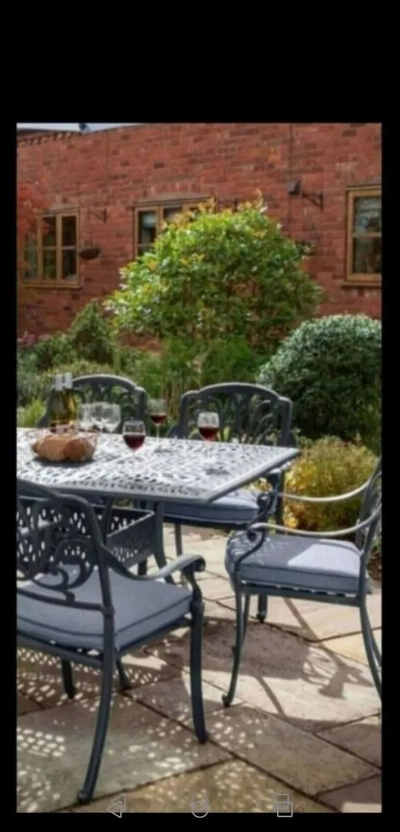 ***CLEARANCE*** Brand New Hartman 8 Seater - Image 2