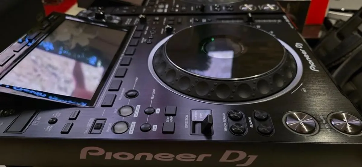 Pioneer CDJ3000 Pair - Image 3