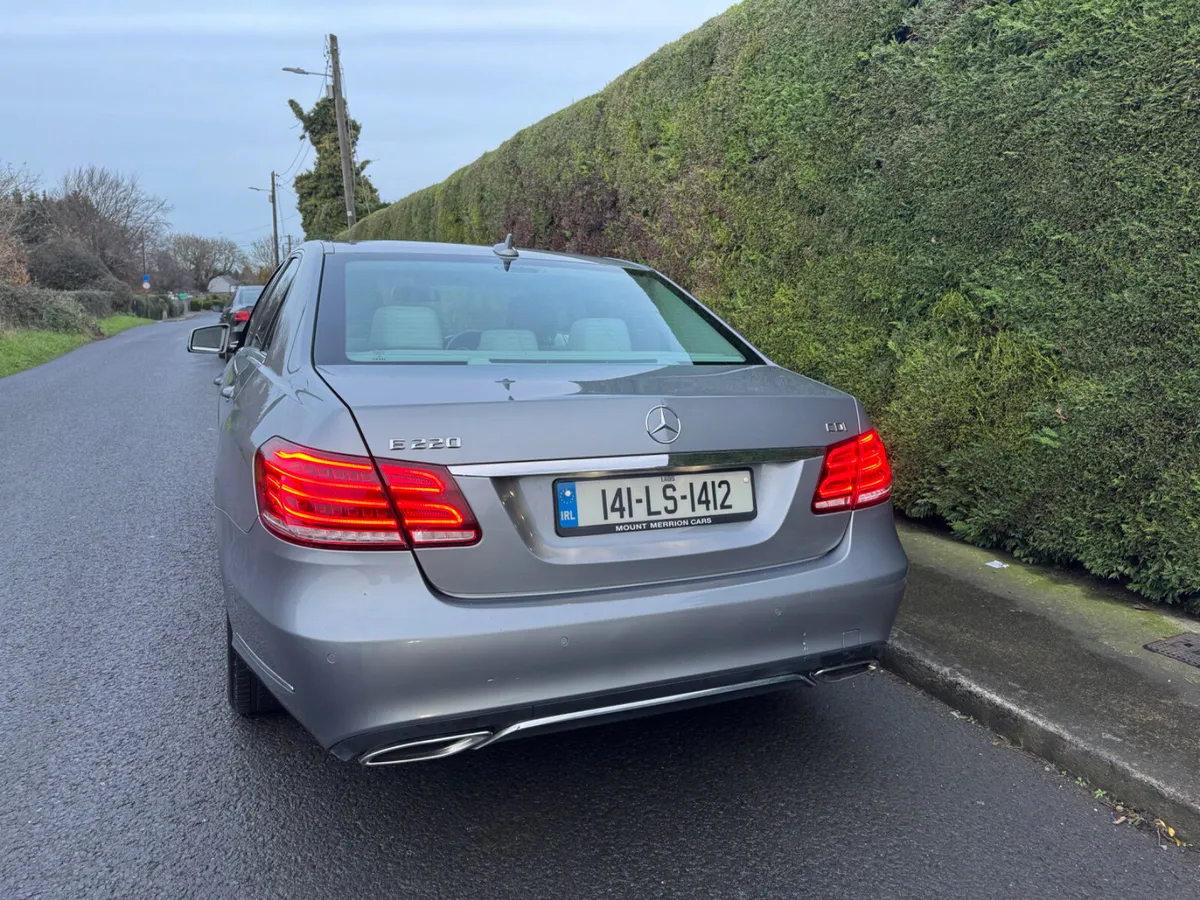 Mercedes e220cdi   1 owner low mileage - Image 4