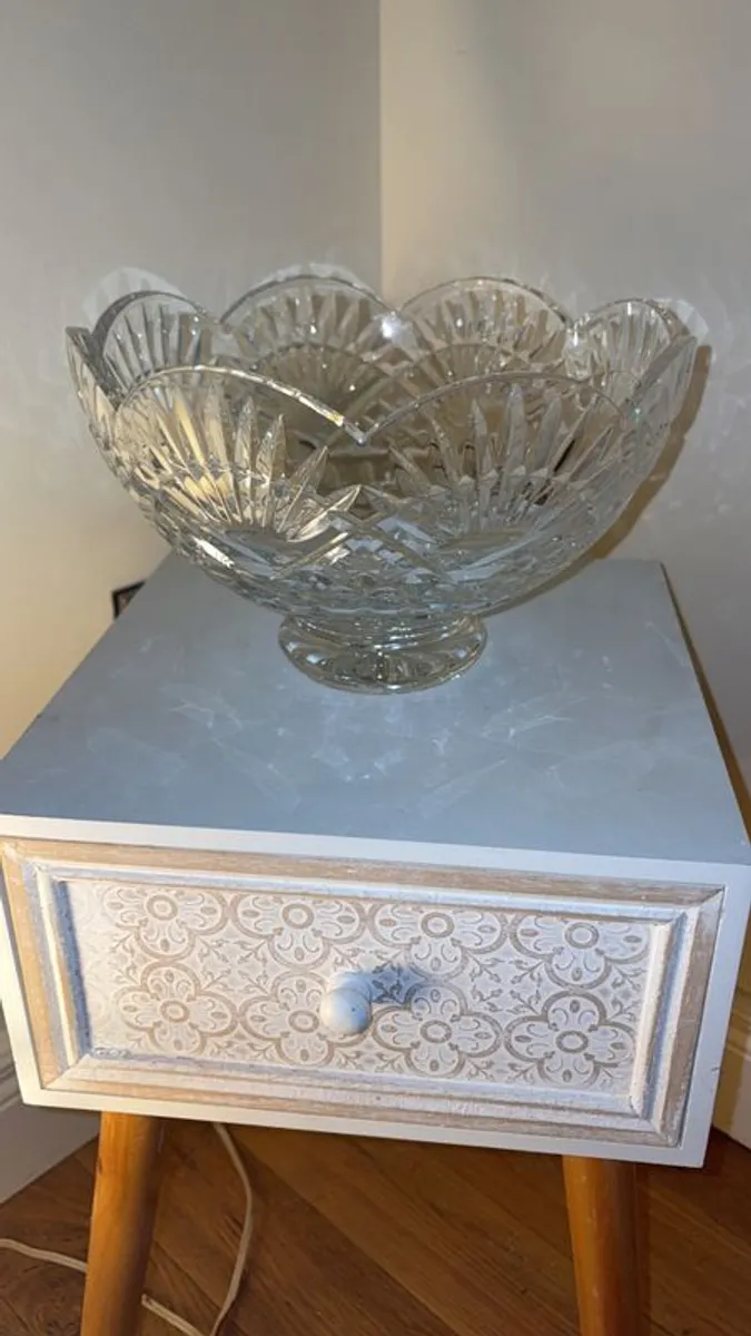 Waterford crystal bowl - Image 1