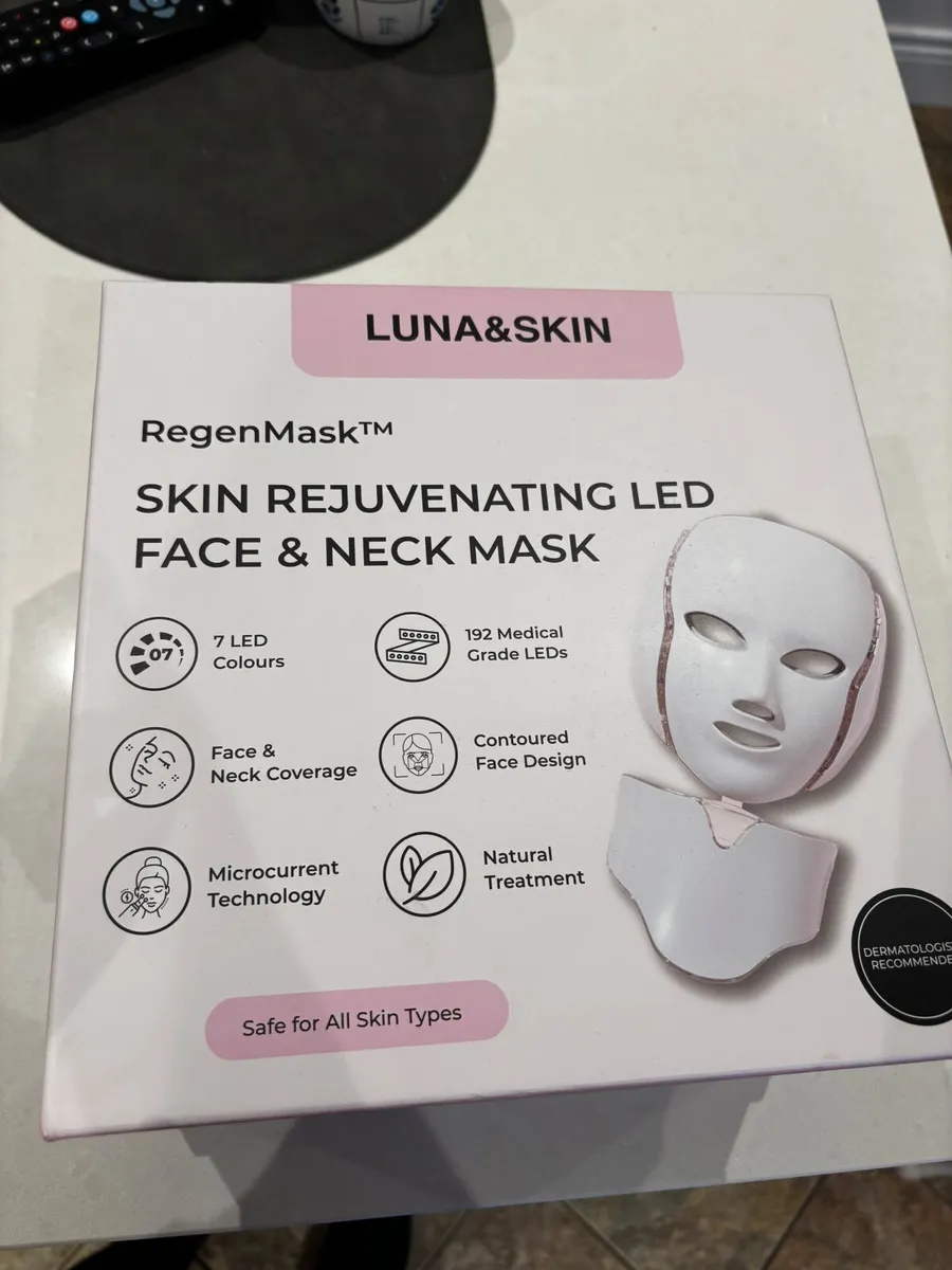 LED Mask - Image 1