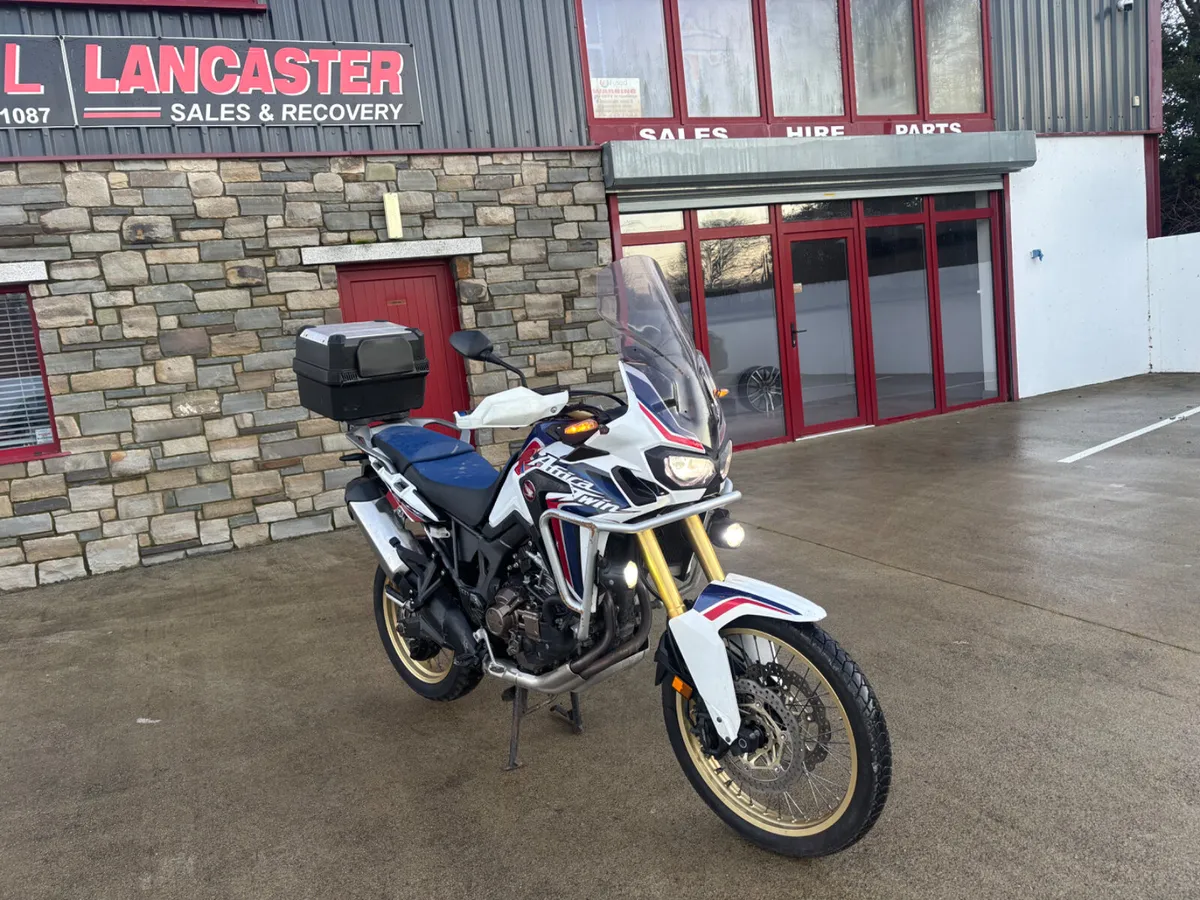 Honda Africa twin 2017 - Image 2