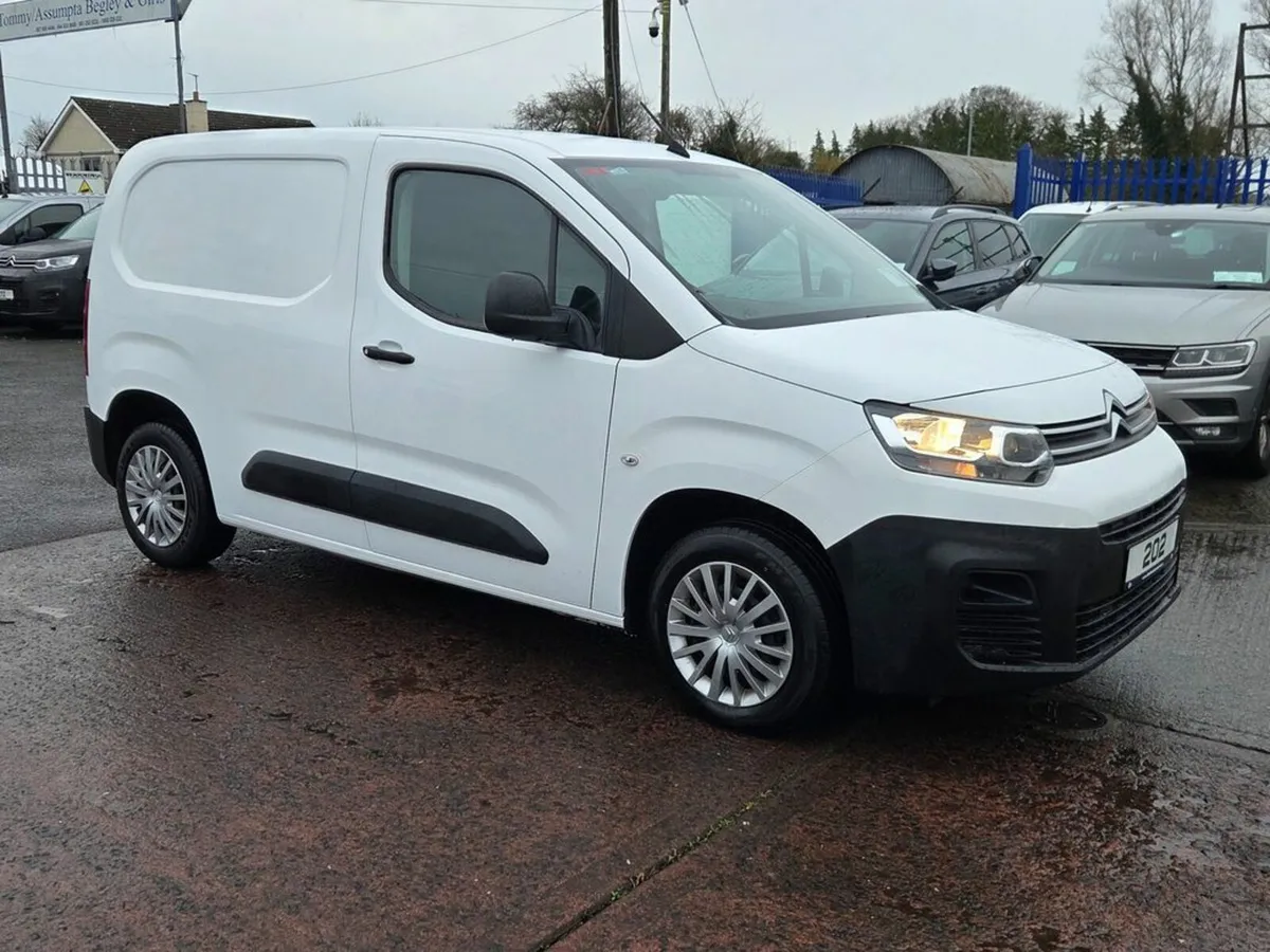Citroen Berlingo K9 LX 1.5 Bluehdi 75 650KG M 3 - Image 2