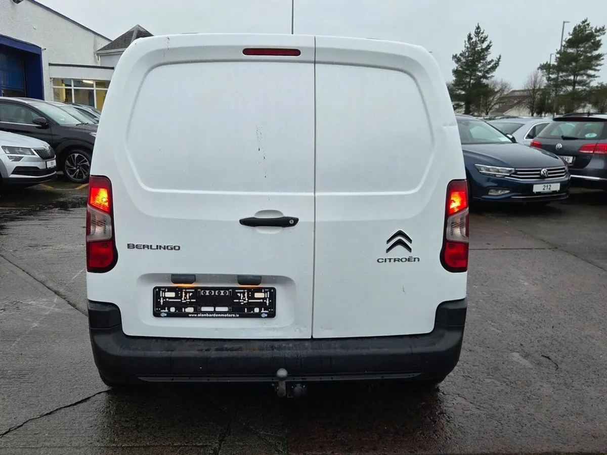 Citroen Berlingo K9 LX 1.5 Bluehdi 75 650KG M 3 - Image 3
