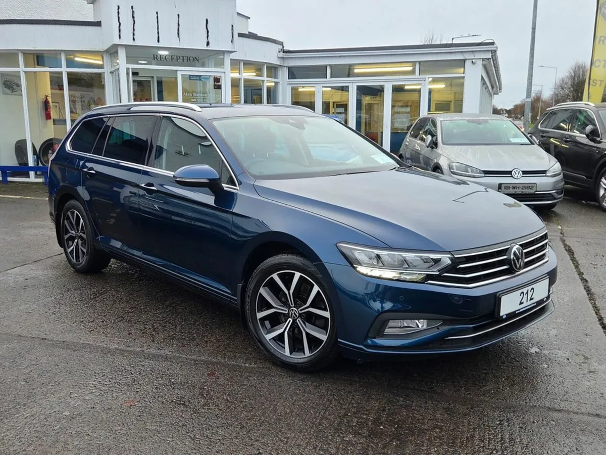 Volkswagen Passat SEL TDI - Image 1