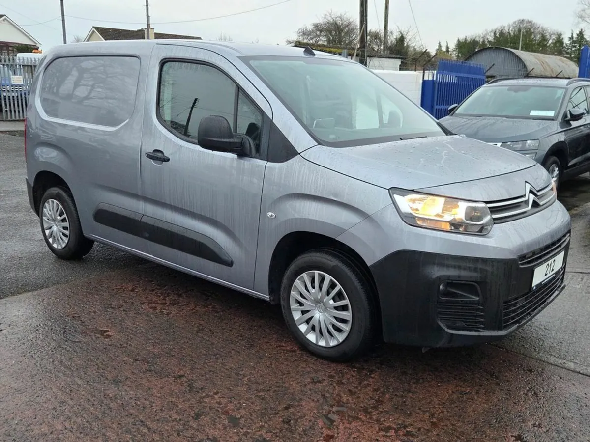 Citroen Berlingo 650 ENTERPRISE PRO M BLUEHDI - Image 1