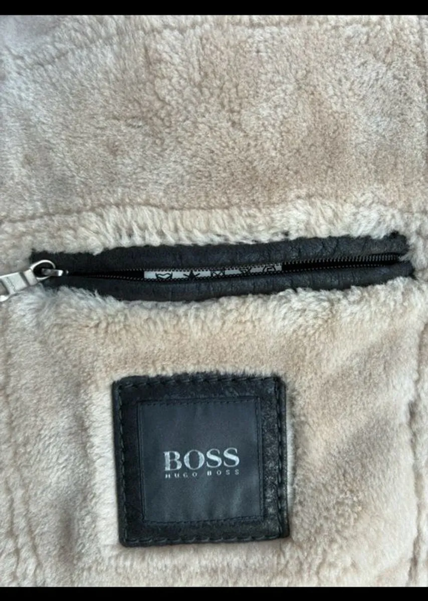 Hugo Boss Shearling Marino Jacket Christmas gift. - Image 4