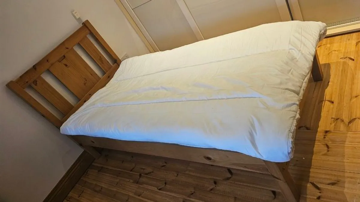 Bed - Image 3