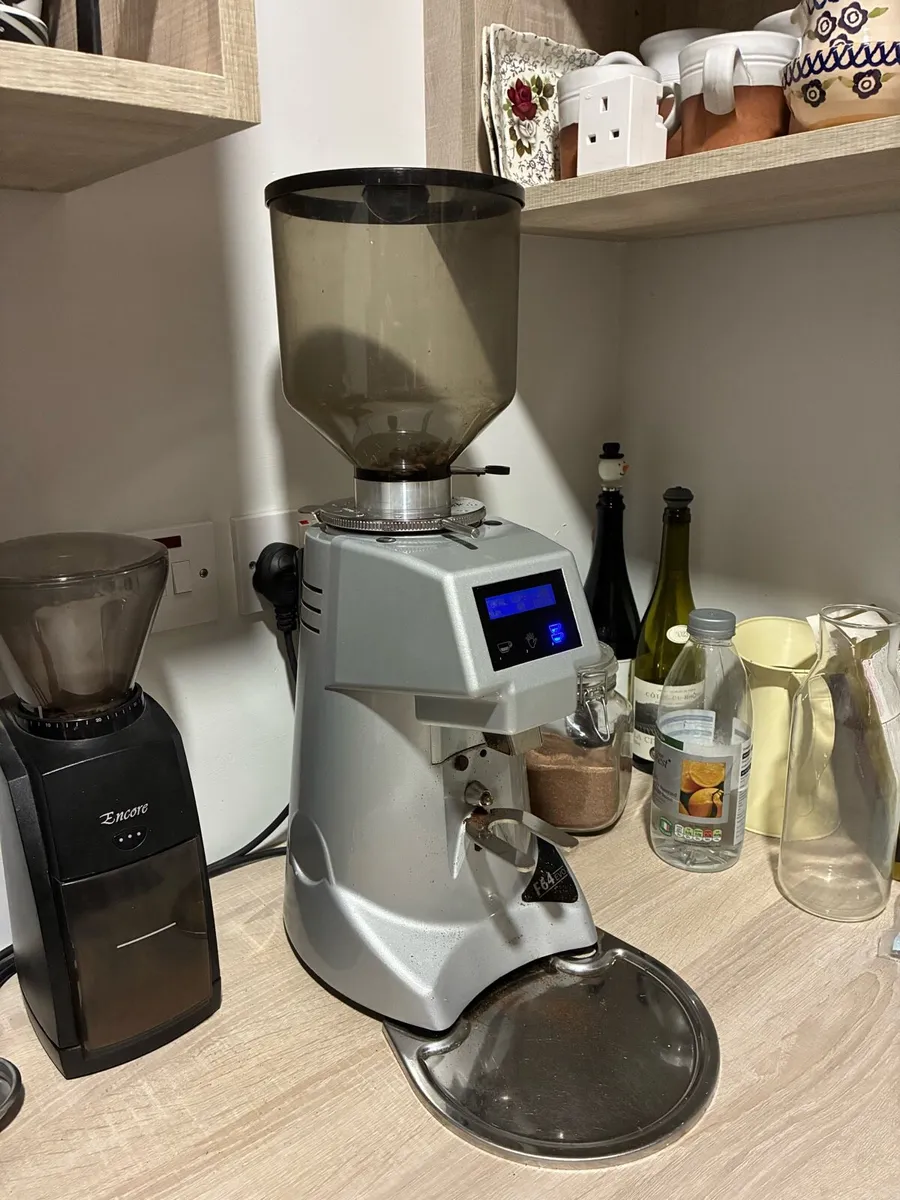 Coffee Grinder - Image 1