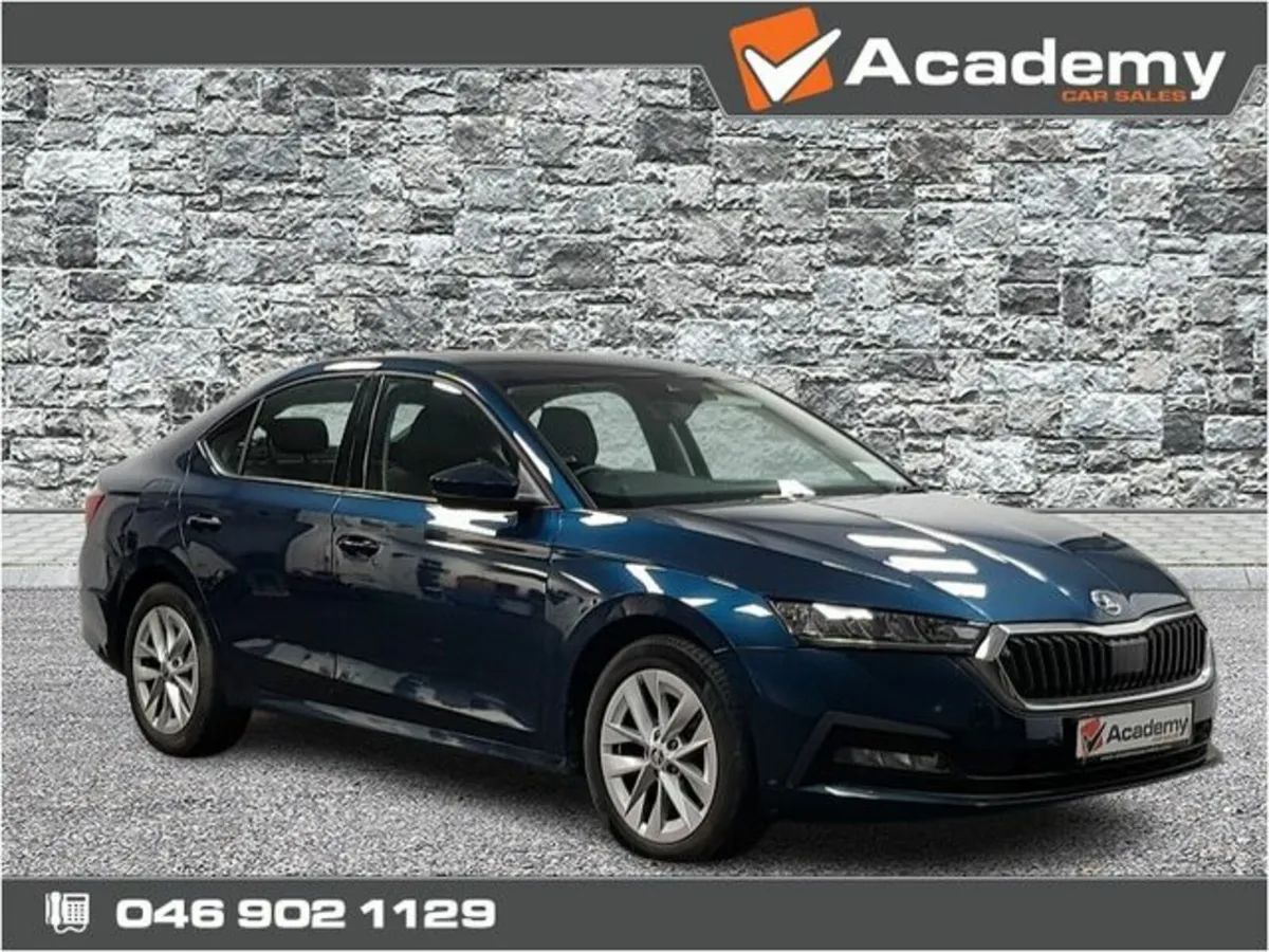 Skoda Octavia AMB 2.0tdi 115HP 5DR - Image 1