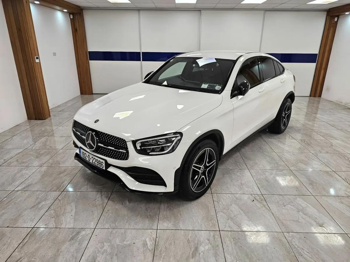Mercedes-Benz GLC 220D 4WD AMG - Image 3