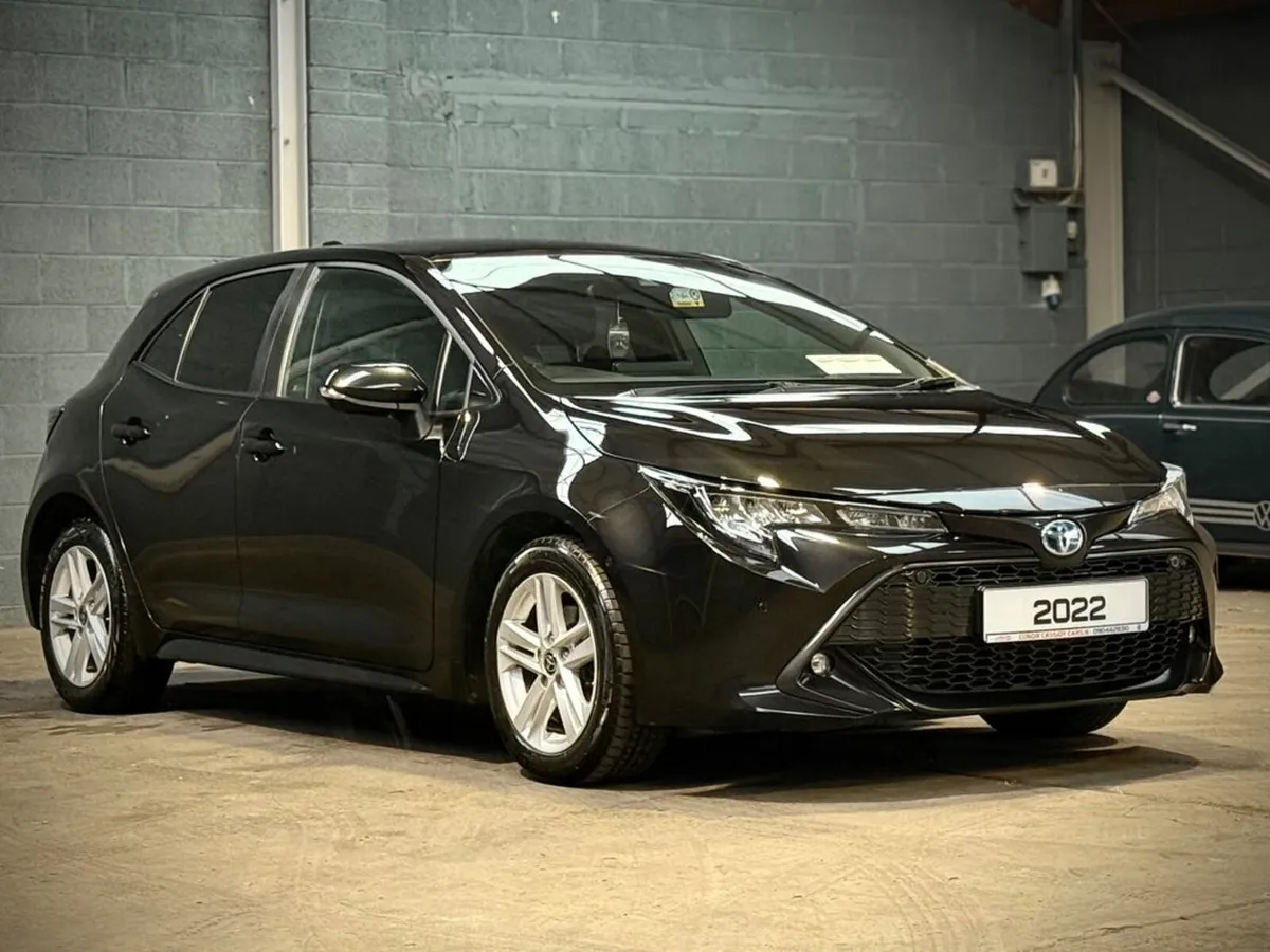 Toyota Corolla ICON TECH HYBRID // 12 MONTH WARRAN - Image 2