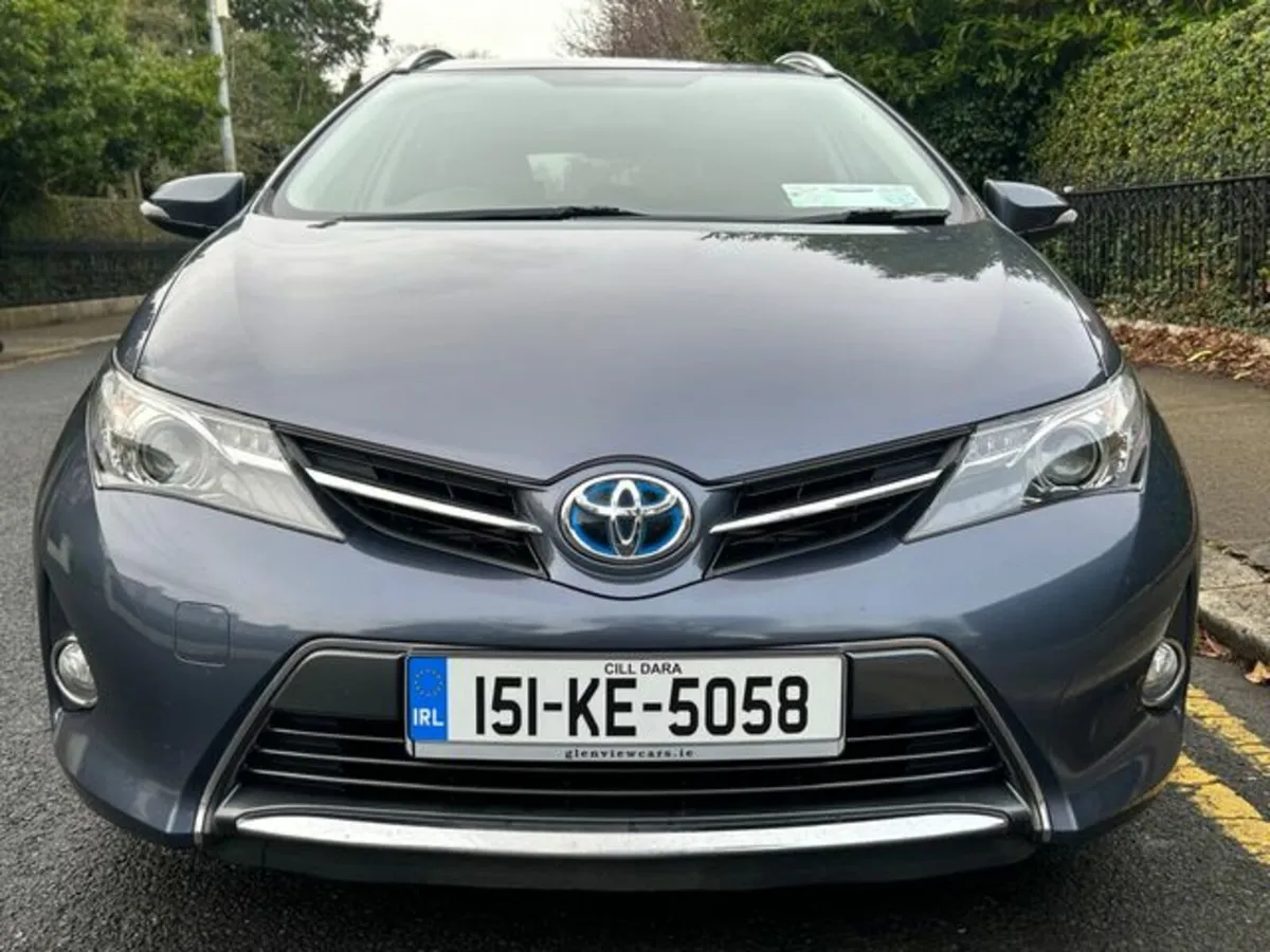 Toyota Auris 1.8 VVTI - HYBRID - ICON PLUS - FULL - Image 2
