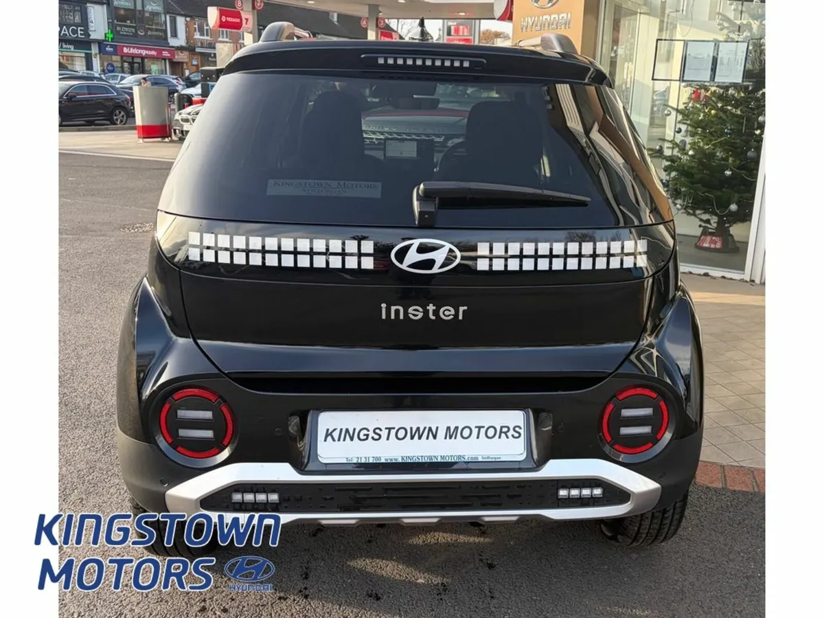 Hyundai INSTER Elegance 49KWH - Image 4