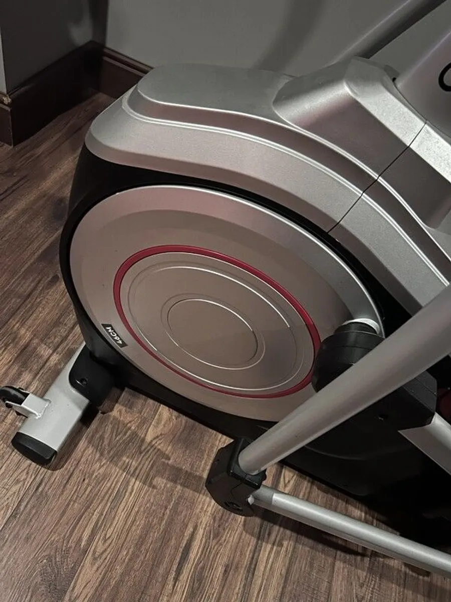 Reebok SL8.0 Elliptical Cross Trainer - Image 2