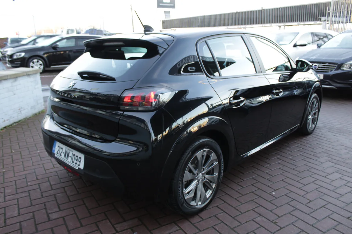 Peugeot 208 2021 - Image 4